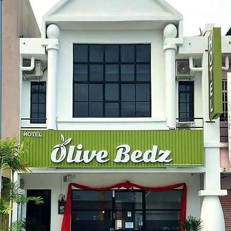 Olive Bedz Hotel タンブン エクステリア 写真