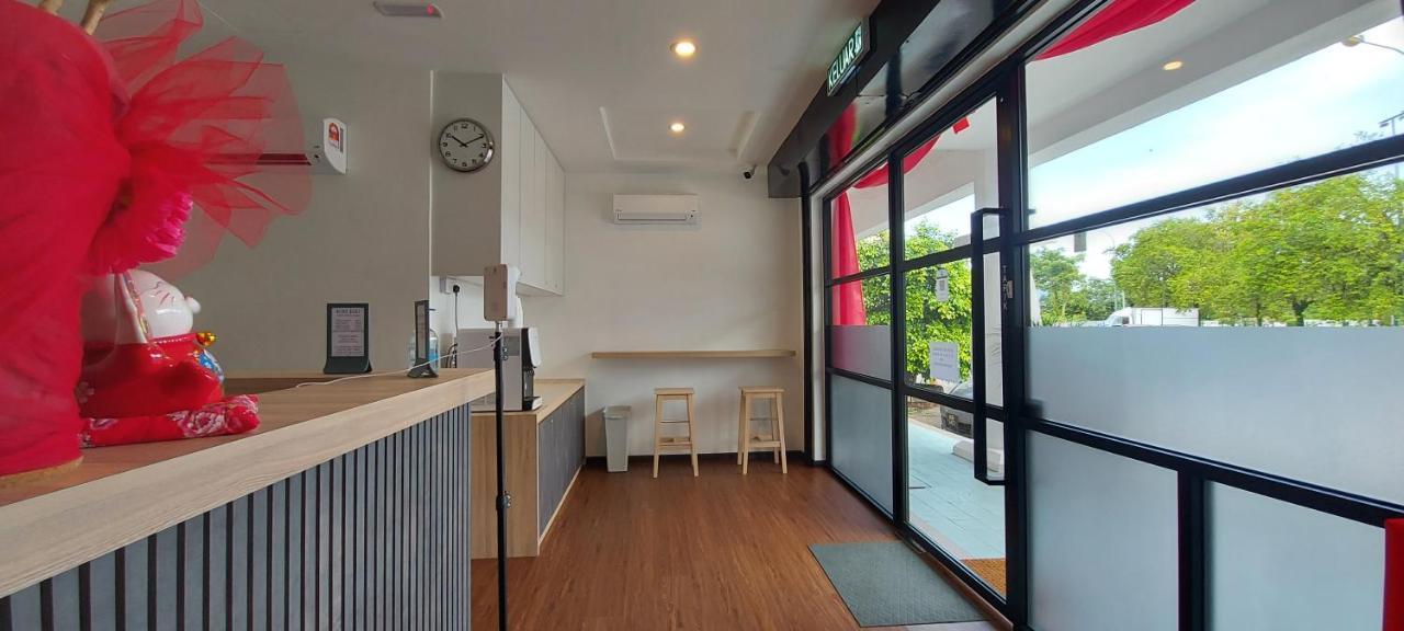 Olive Bedz Hotel タンブン エクステリア 写真