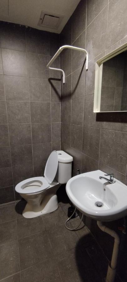 Olive Bedz Hotel タンブン エクステリア 写真