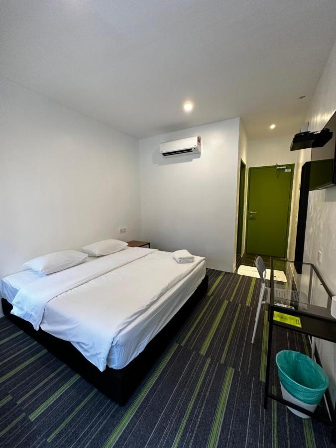 Olive Bedz Hotel タンブン エクステリア 写真