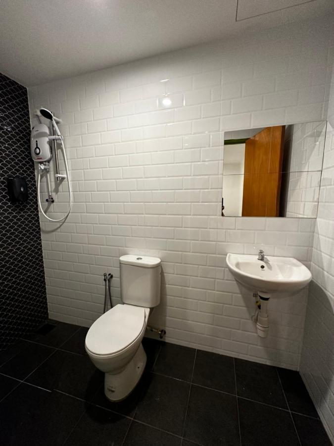 Olive Bedz Hotel タンブン エクステリア 写真